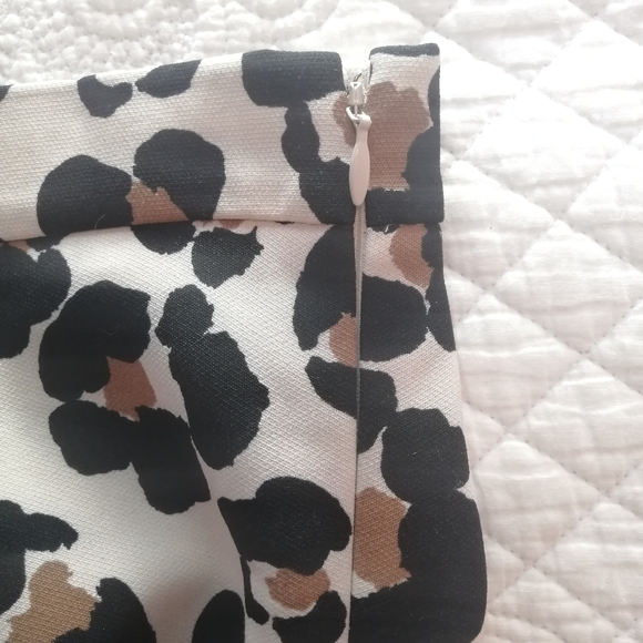 NWOT Ann Taylor Petite Cheetah Skirt (0P) 🐆🌴 - Picture 6 of 7
